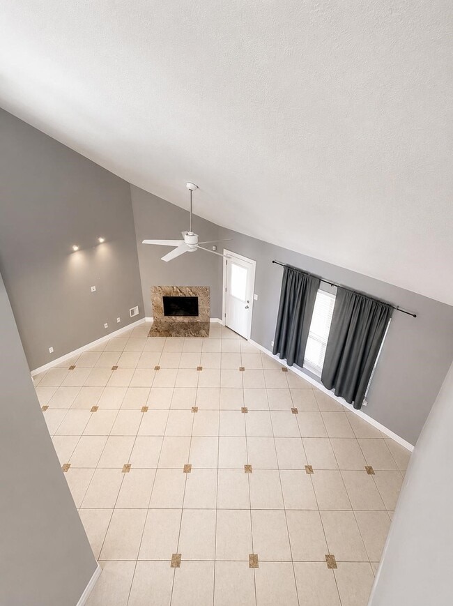 Photo - 18315 Brenwood Manor Dr