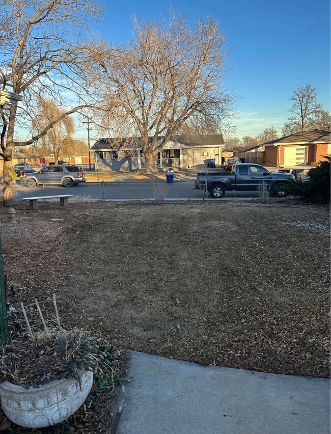 Shared backyard - 4954 W 65th Ave Unit B