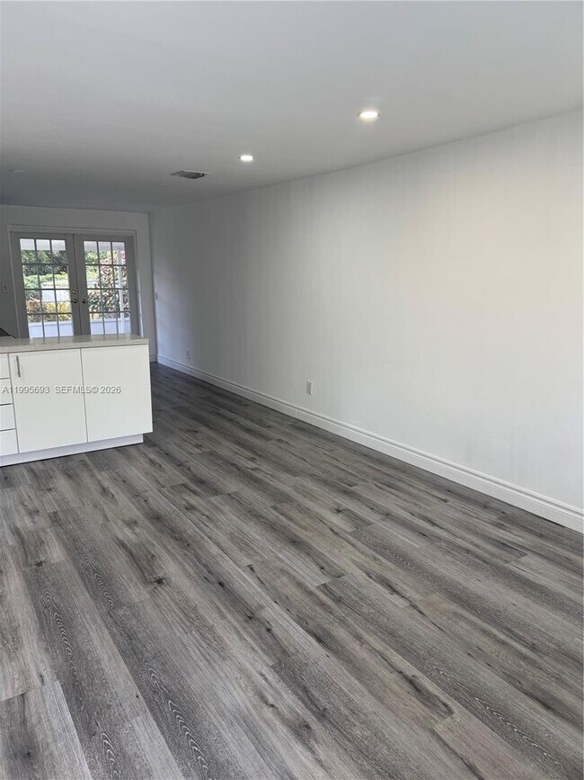 Photo - 4020 SW 50th St