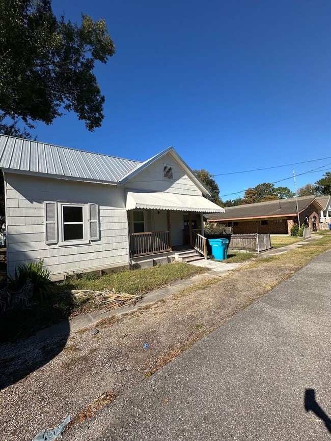 Photo - Charming 2BD 1 bath in Thibodaux LA