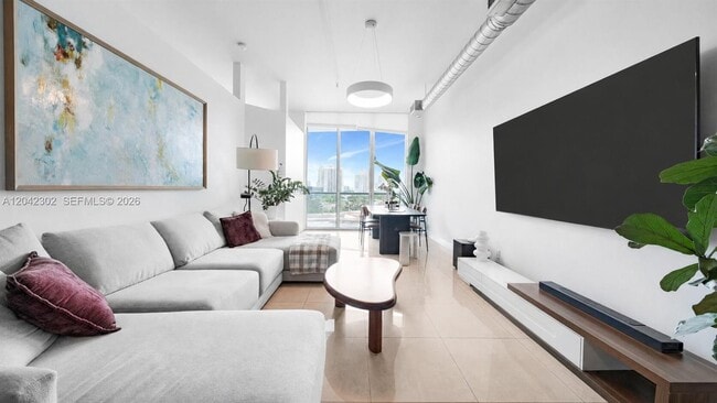 Building Photo - 3029 NE 188th St Unit 822