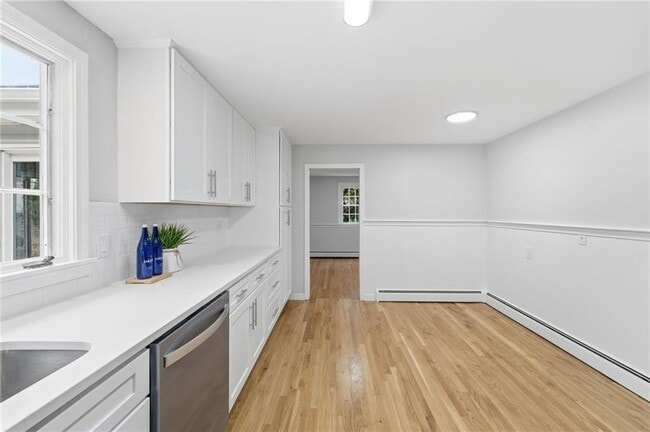 Photo - 38 Juniper Ln