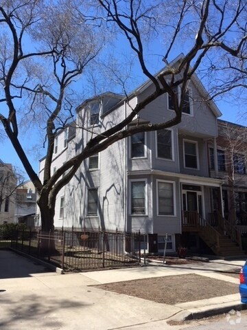 Building Photo - 3822 N Wayne Ave Unit 3 Rental