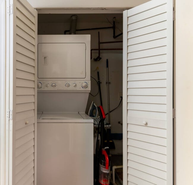 Photo - 910N N Damen Ave Unit SI FL3-ID1501223P