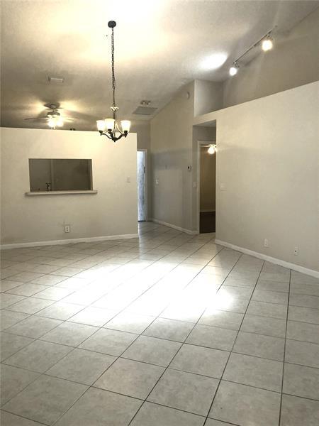 Photo - 6080 NW 92nd Ave