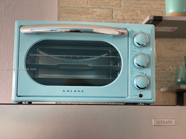 Photo - 19201 Collins Ave Unit 1027