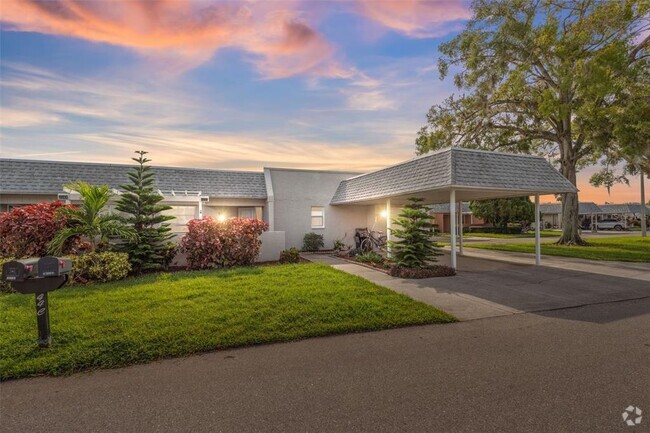 Building Photo - 3942 Trophy Blvd Rental