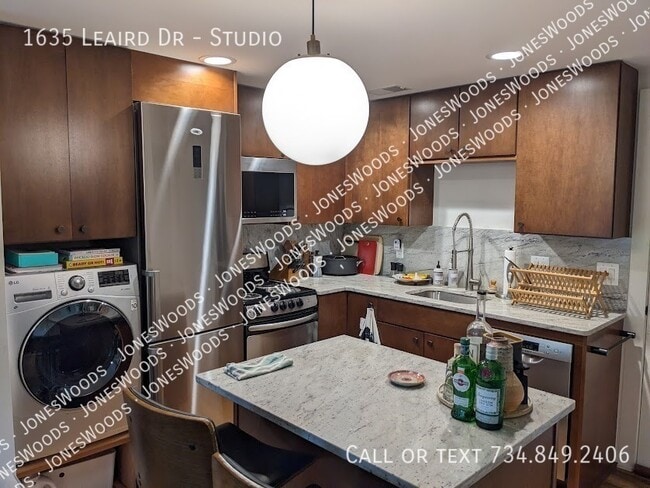 Photo - 1635 Leaird Dr Unit Studio