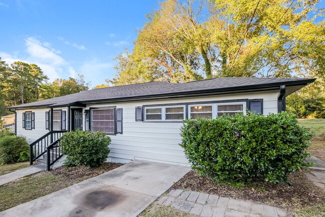 Photo - 9601 Red Ln Dr