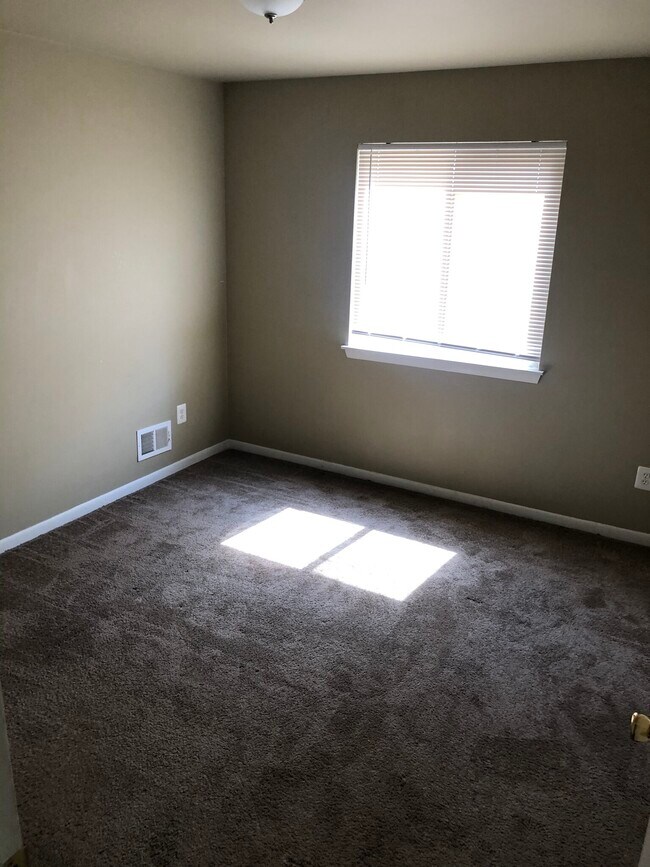 Photo - Patty Sue Apartments