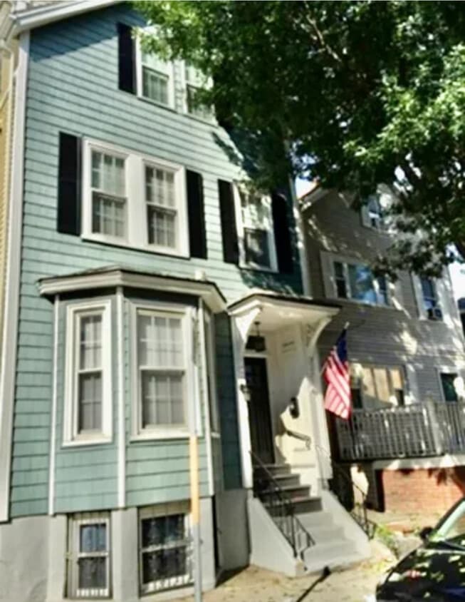 Photo - 337 W 3rd St (Boston, MA)