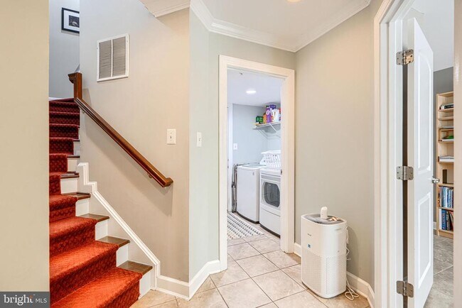 Photo - 432 Grand St