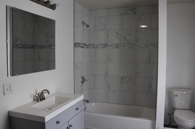Building Photo - 3 Ayres St Rental