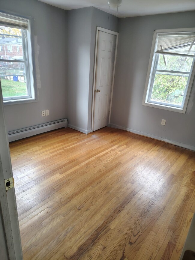 Photo - 4048 Edgewood Rd