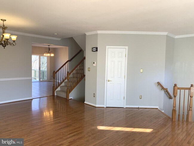 Photo - 3384 Governors Crest Ct