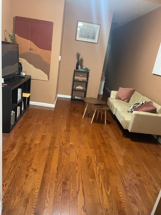 Photo - 280 2ND St Unidad 4