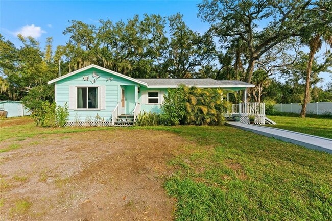 Photo - 8010 Riverview Dr