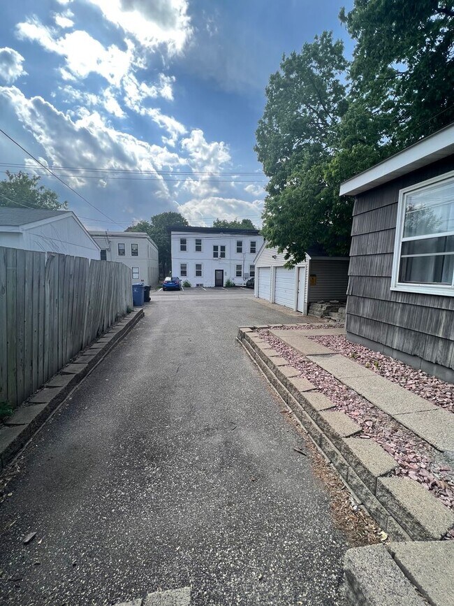 Photo - 3116 Fremont Ave S Apartamento Unidad 1