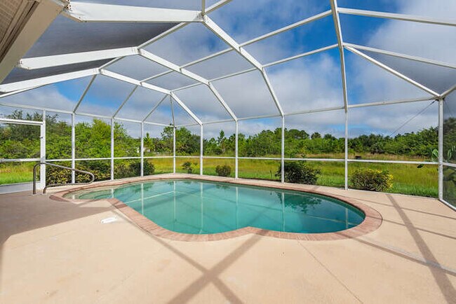 Photo - 3561 22nd Ave NE House