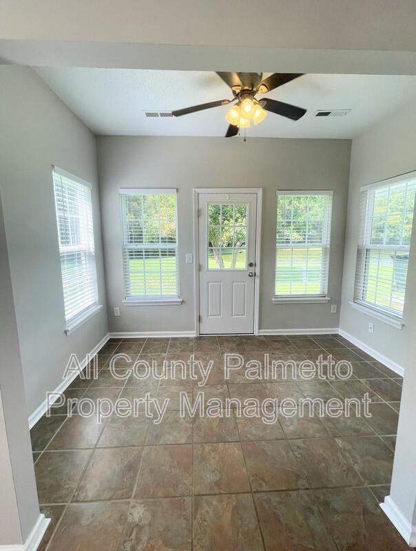 Photo - 142 Black River Dr