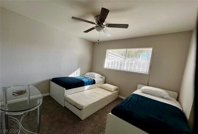 Photo - 6401 Evergreen Ave