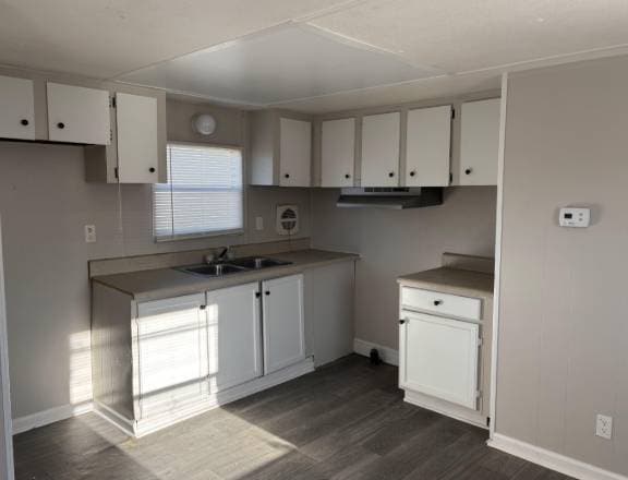 Photo - 106 Exeter Ln