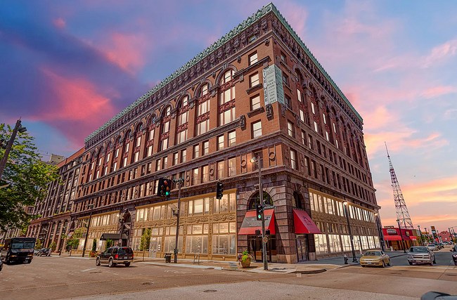 Bogen Lofts Apartments - Bogen Lofts Apartments