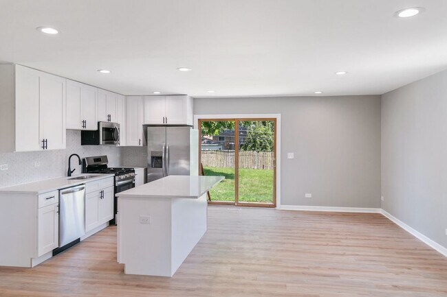 Photo - 118 Windsor Ln