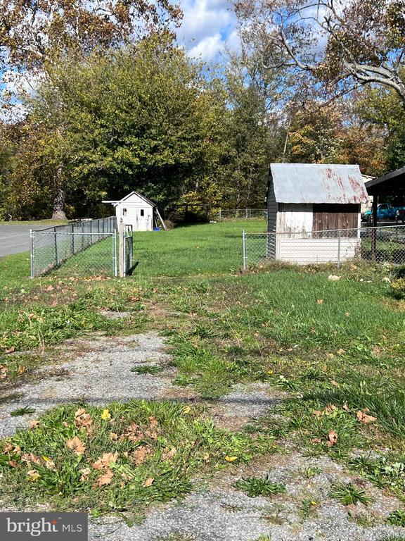 Photo - 12759 Main St