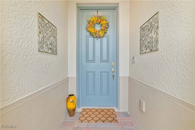 Photo - 2916 Royal Gardens Ave