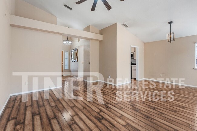 Photo - 1218 Chablis Cir