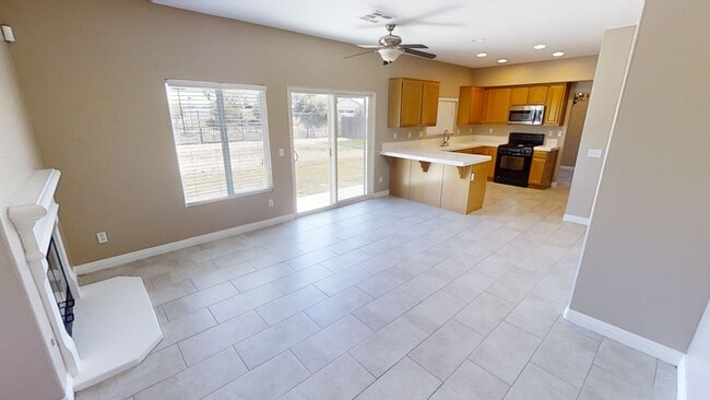 Photo - Spacious 3 Bedroom Beaumont Home For Lease