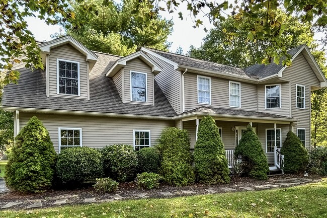 Front view of home - 278 Harrison St