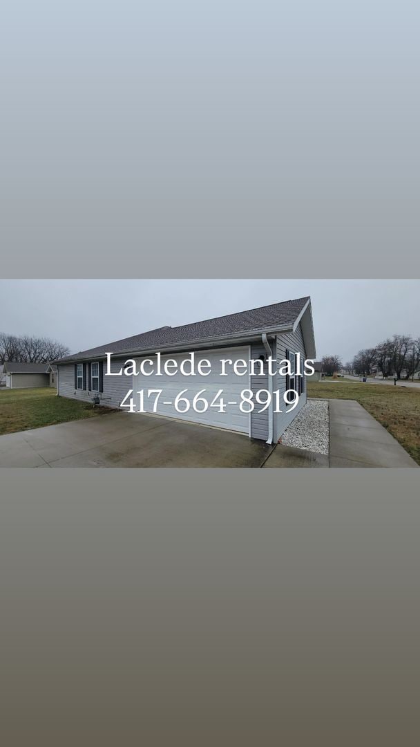 Photo - 3 Bedroom 2 Bath with an attached 2 Car Garage