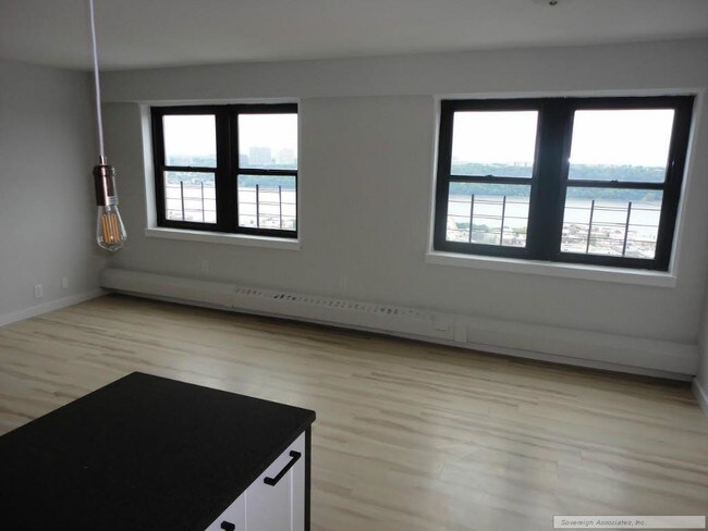 Photo - St. Nicholas Tower