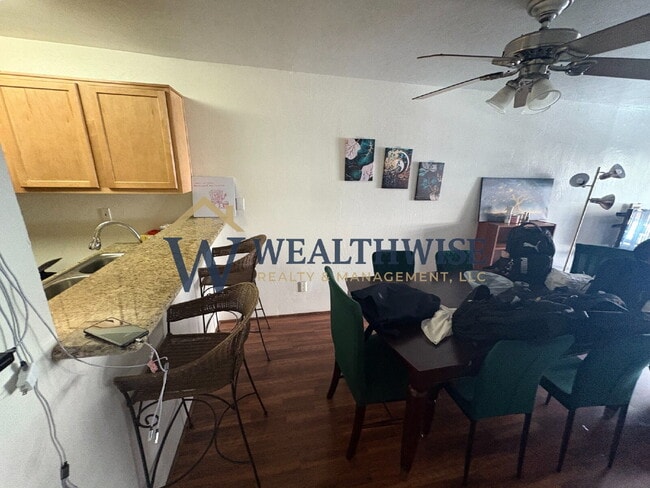 Photo - 951 N Euclid Ave