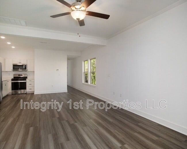 Photo - 5902 NW 88th St