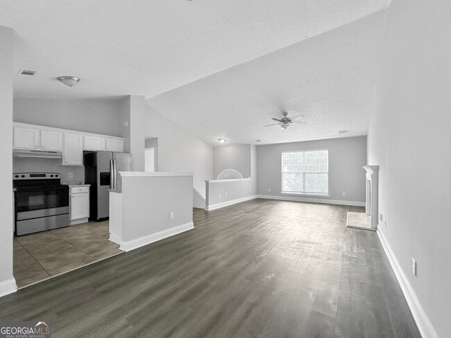 Photo - 5087 Limerick Ln