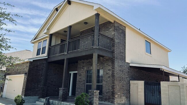 332 Silverleaf Oak