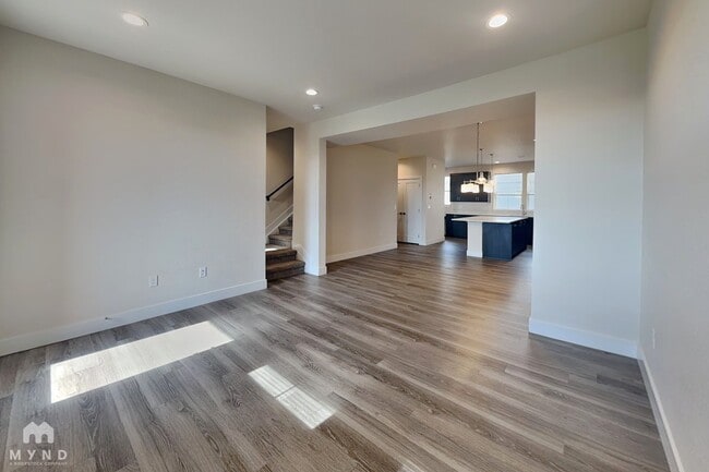 Photo - 10328 Milwaukee Cir