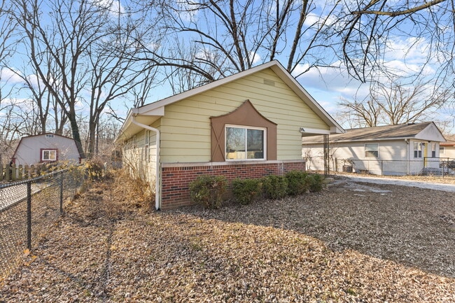 Photo - 345 Gimber Ct