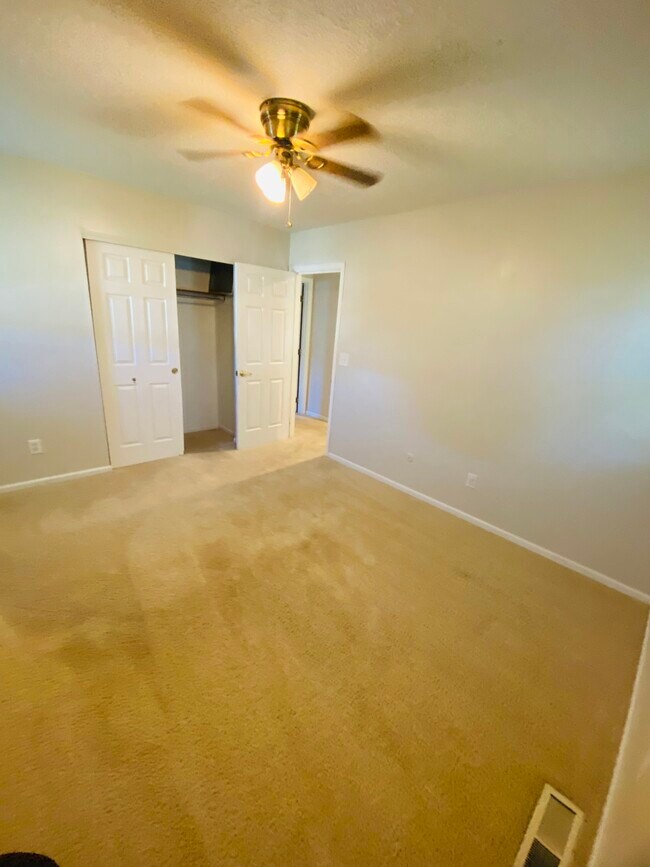 Photo - 6932 Vally Down Rd