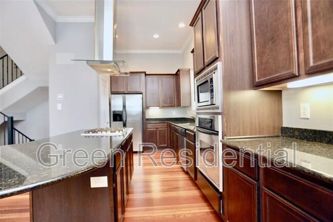 Photo - 114 Heights Blvd