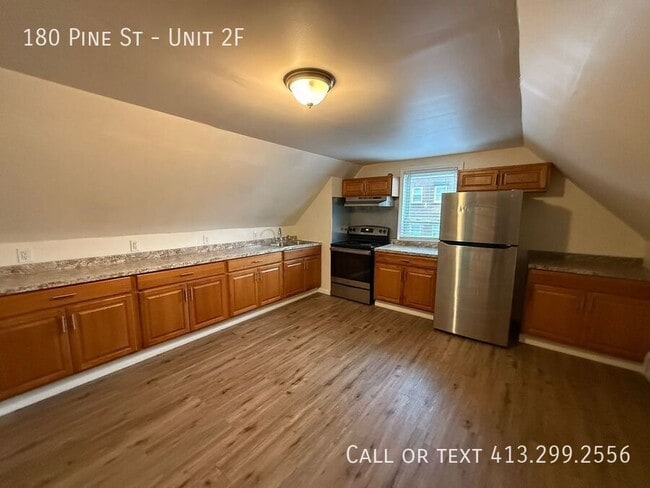 Photo - 180 Pine St Unit 2F