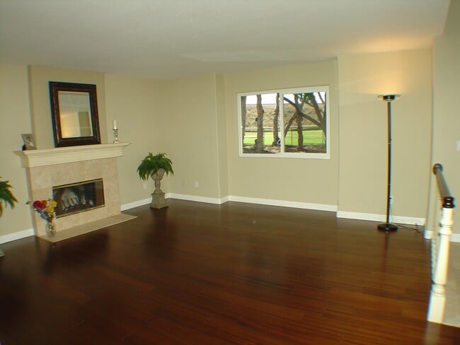 Photo - 18500 Kingsdale Ave