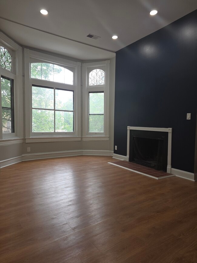 Living area - 1700 Linden Ave Unidad 1