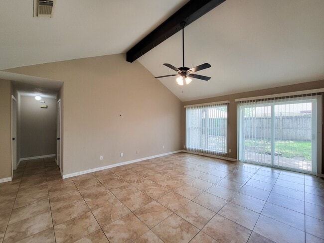 Photo - BEAUTIFUL 3 BEDROOM 2 BATH UPDATED HOME WI...