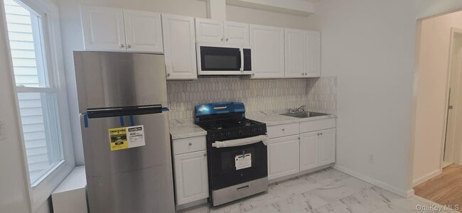 Photo - 78-29 68th Ave