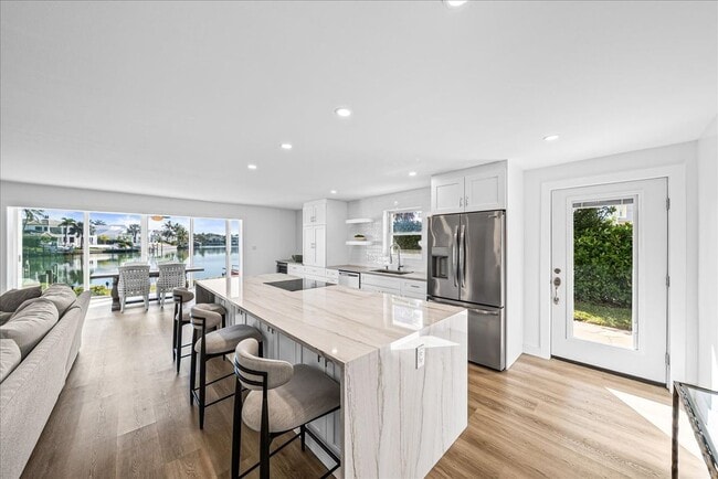 Photo - 1910 Gulf Shore Blvd N