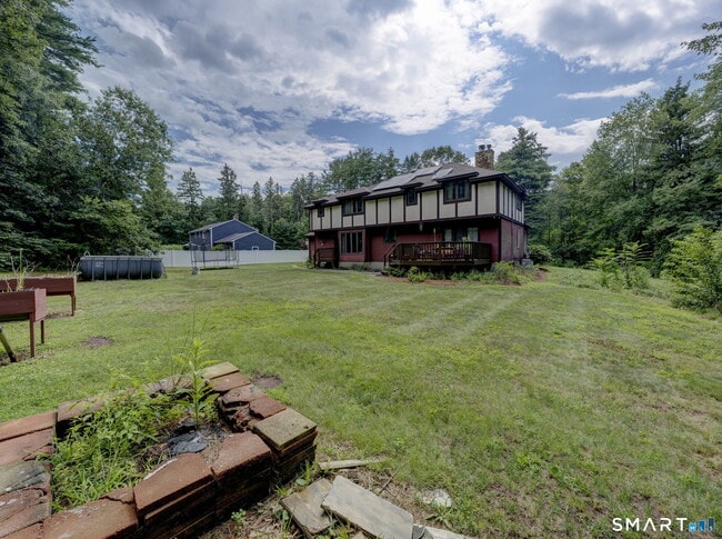 Photo - 522 Springfield Rd